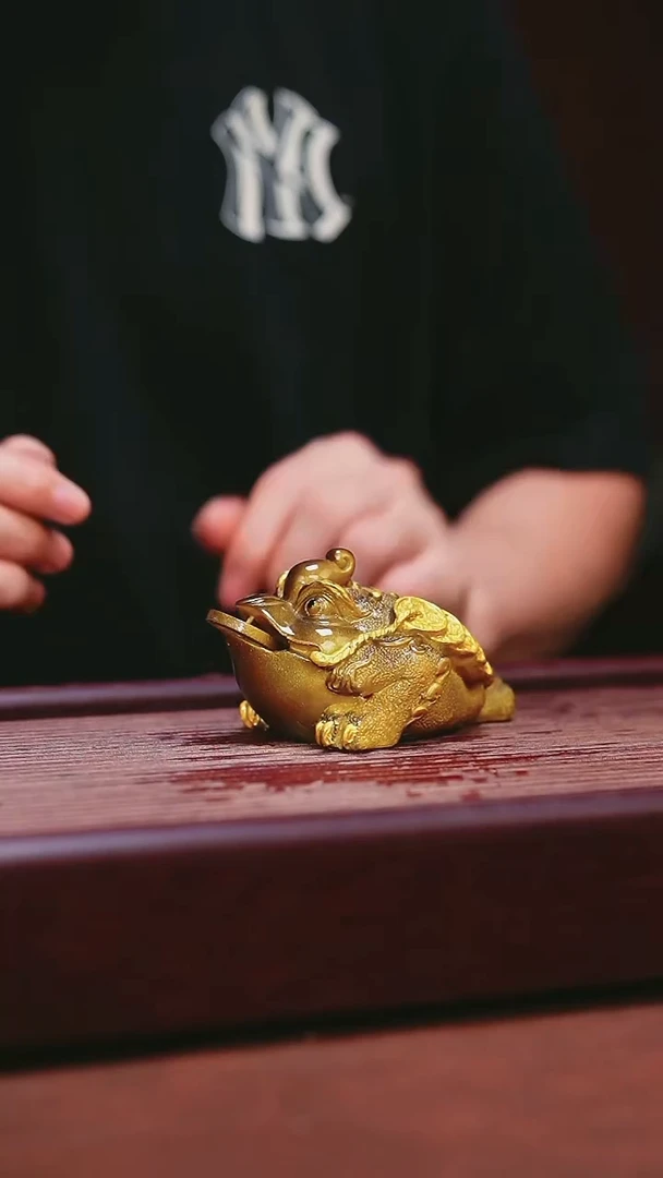 紫砂公道杯宜兴原矿紫砂   金蟾