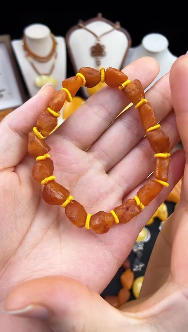 琥珀未镶嵌珠宝奇石柒月