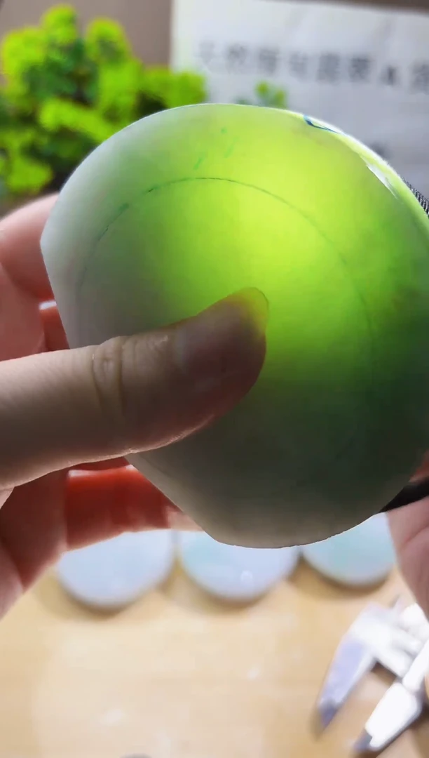 翡翠未镶嵌颈饰翡翠A货566