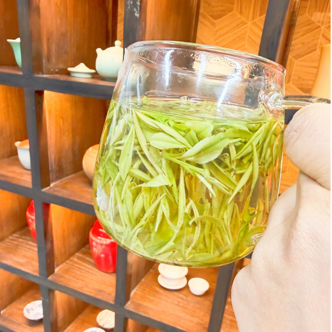 25实拍奶白新茶高山口感醇厚香气浓郁 实拍！所见即所得468/500g