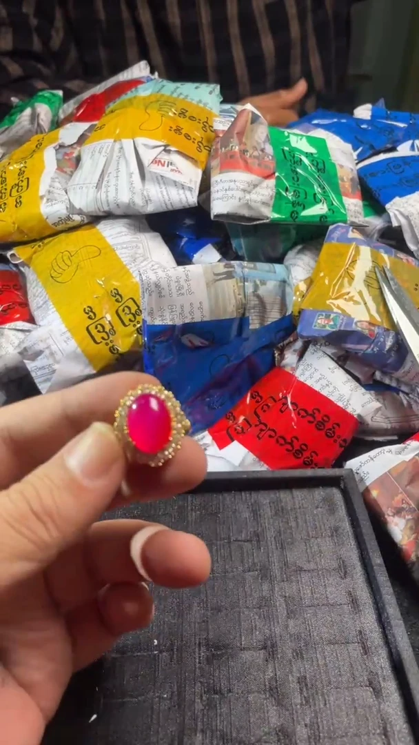 林子收货时尚戒指AA08