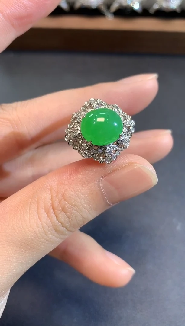 18K金镶嵌戒指翡翠A20 多样性发货一件