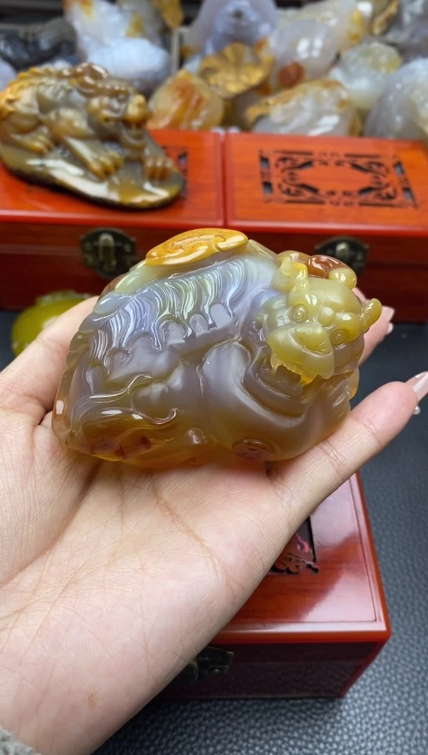 【闪购商品】玛瑙/玉髓手把未镶嵌00