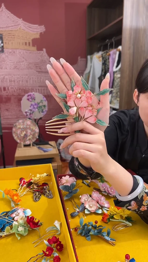 【闪购商品】刺绣非遗绒花（发饰）