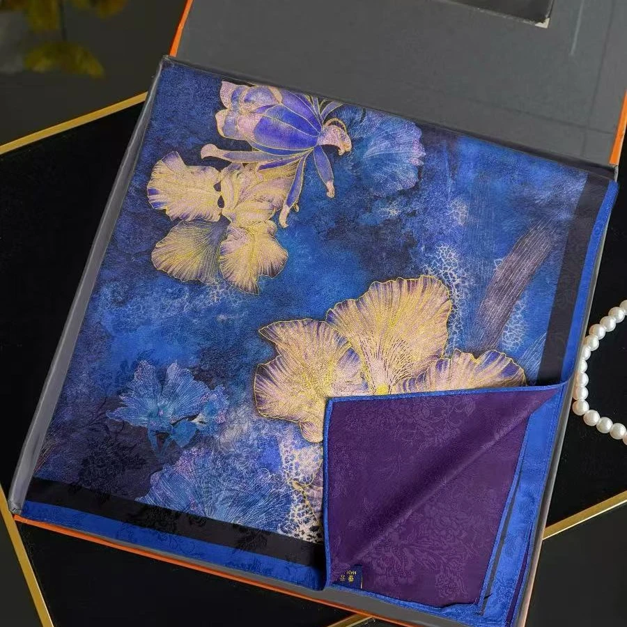 90/90尺寸香云纱 蓝色魅影 优雅温柔丝巾