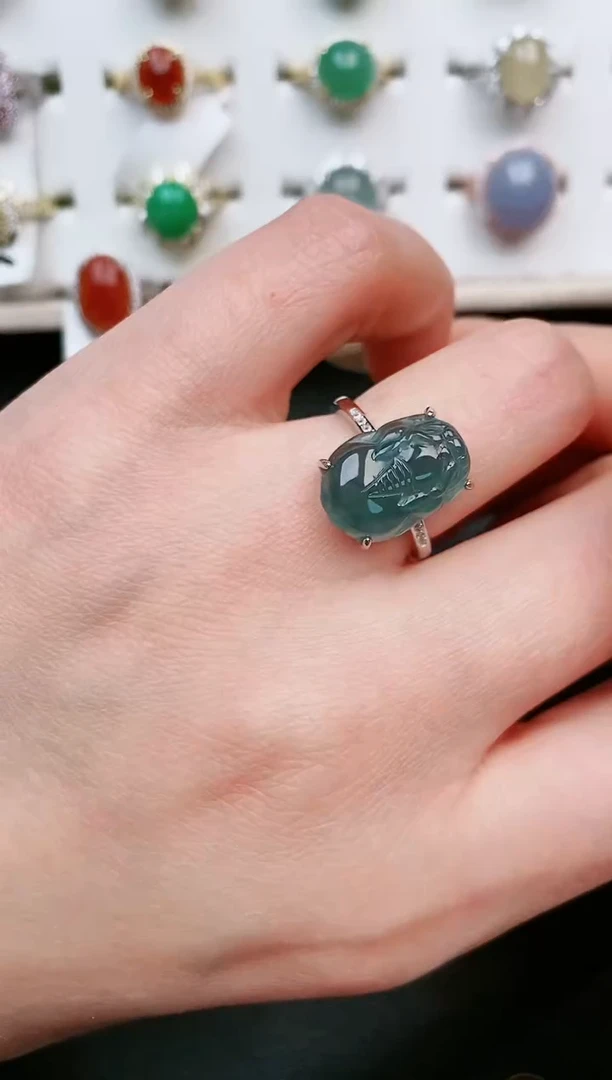 【闪购商品】翡翠戒指银S925镶嵌....