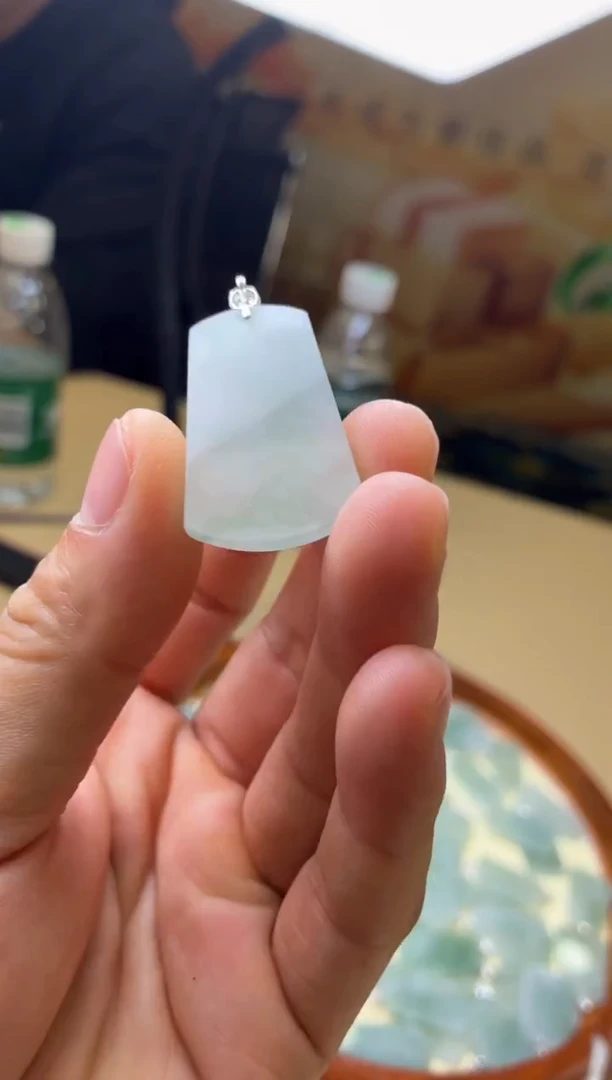 「11.2一哥精挑款」天然缅甸翡翠挂件/多样性发一/FcGJ008无事牌