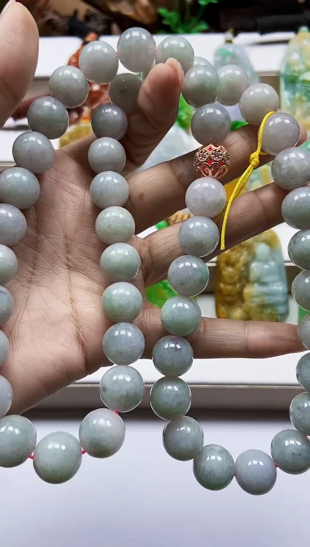 颈饰未镶嵌翡翠翡翠A货