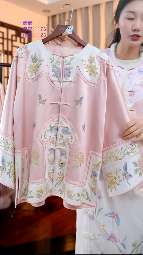 刺绣桑蚕丝非遗手工苏绣服饰