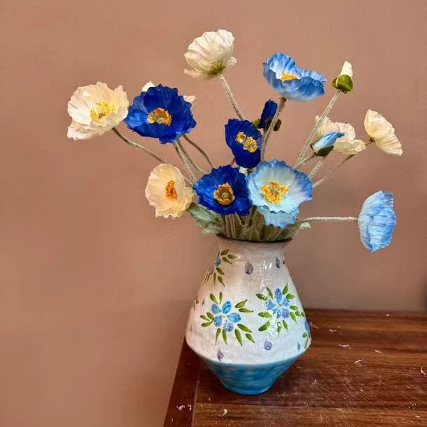 景德镇艺术感手作花瓶（素白繁花口7 高20cm）