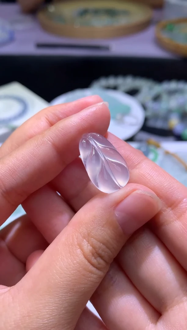 未镶嵌定制翡翠毛货