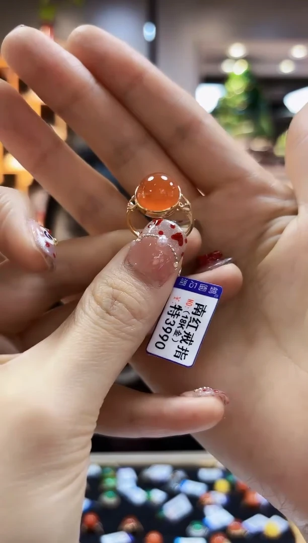 【闪购商品】南红玛瑙戒指18K金镶嵌戒指
