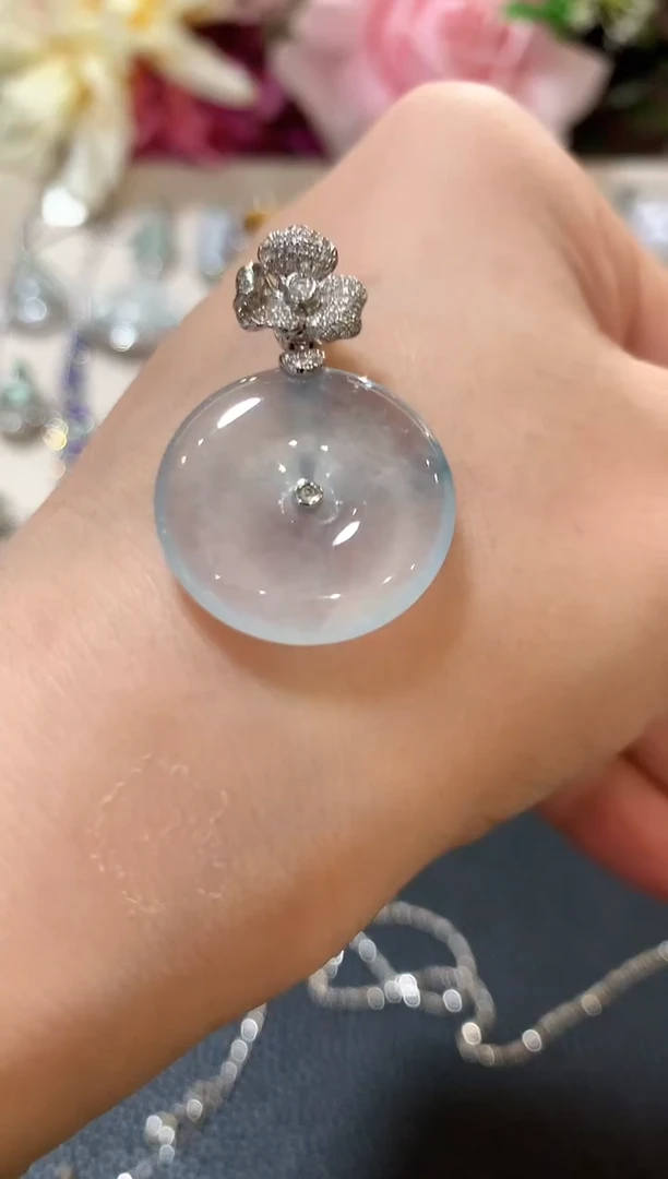 吊坠(不含链)18K金镶嵌翡翠z62