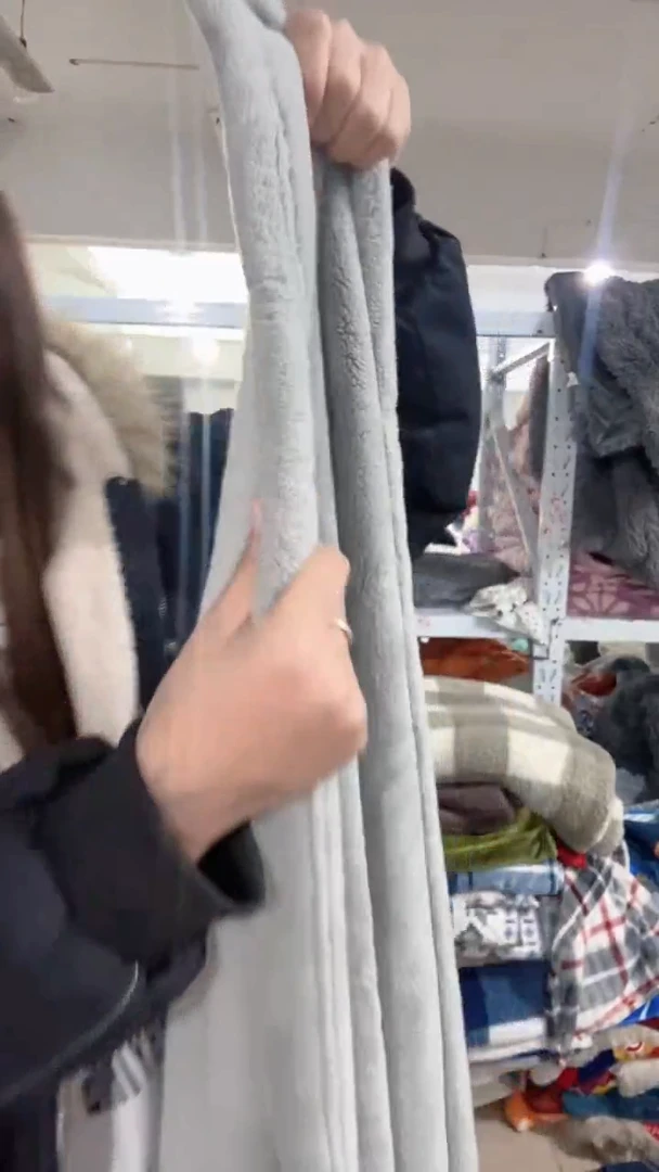 法兰绒025             1.5*1.8