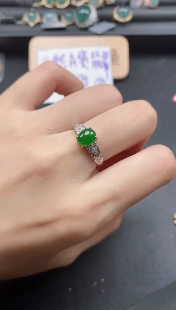 翡翠戒指银S925镶嵌51511