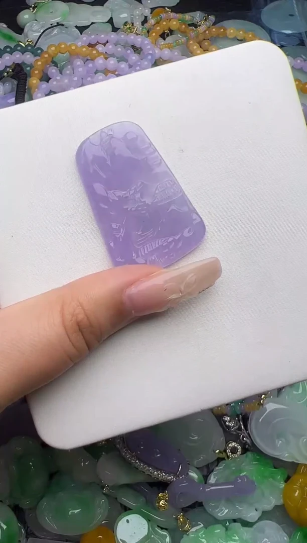 翡翠未镶嵌颈饰天然缅甸翡翠吊坠