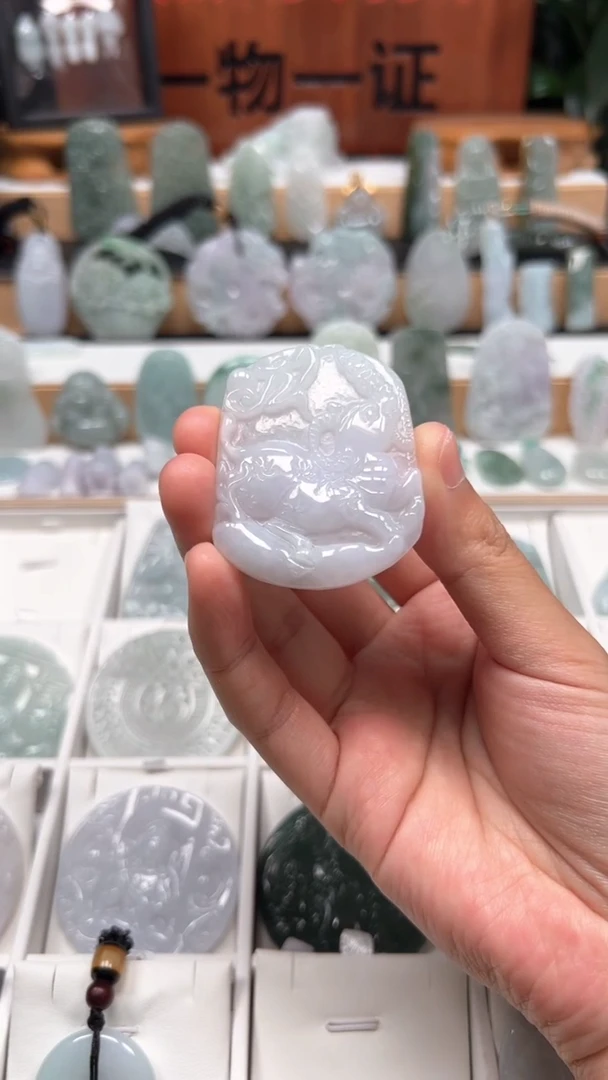 【闪购商品】翡翠颈饰未镶嵌天然A货翡翠1/19/25