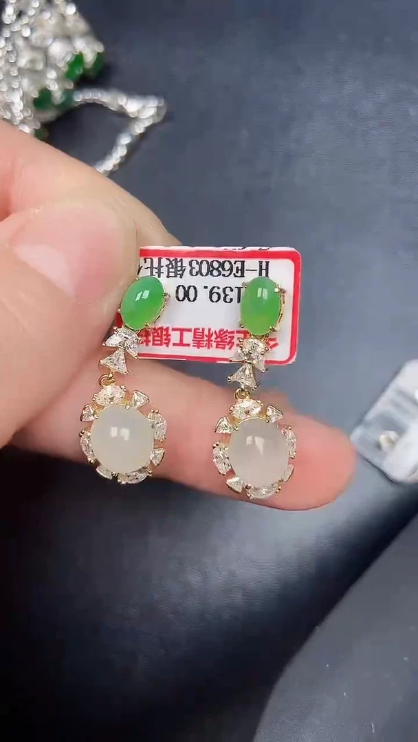 银S925镶嵌戒指翡翠1500