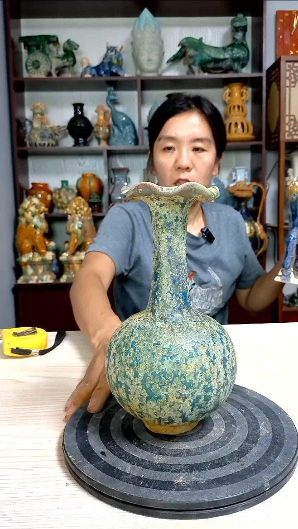 经典精美复古风格瓷器