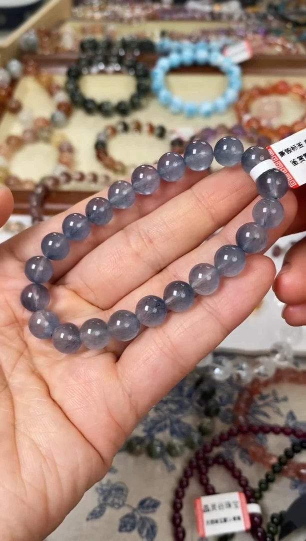 水晶手链未镶嵌蓝兔毛