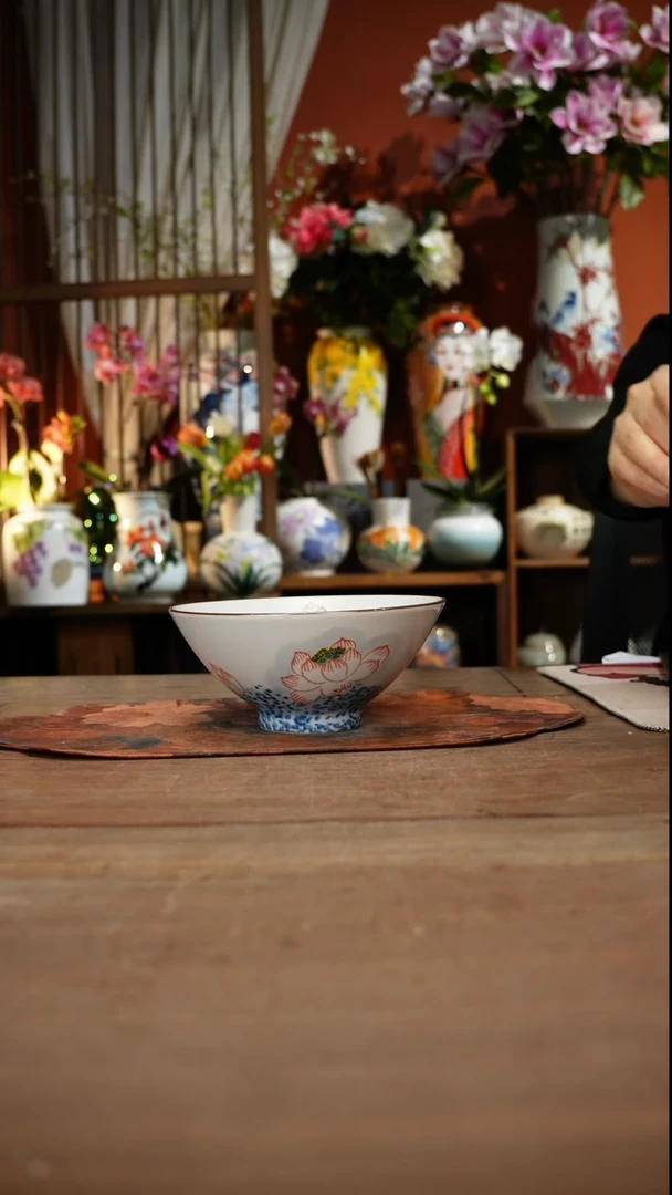 当代高温釉下彩手绘陶瓷餐具