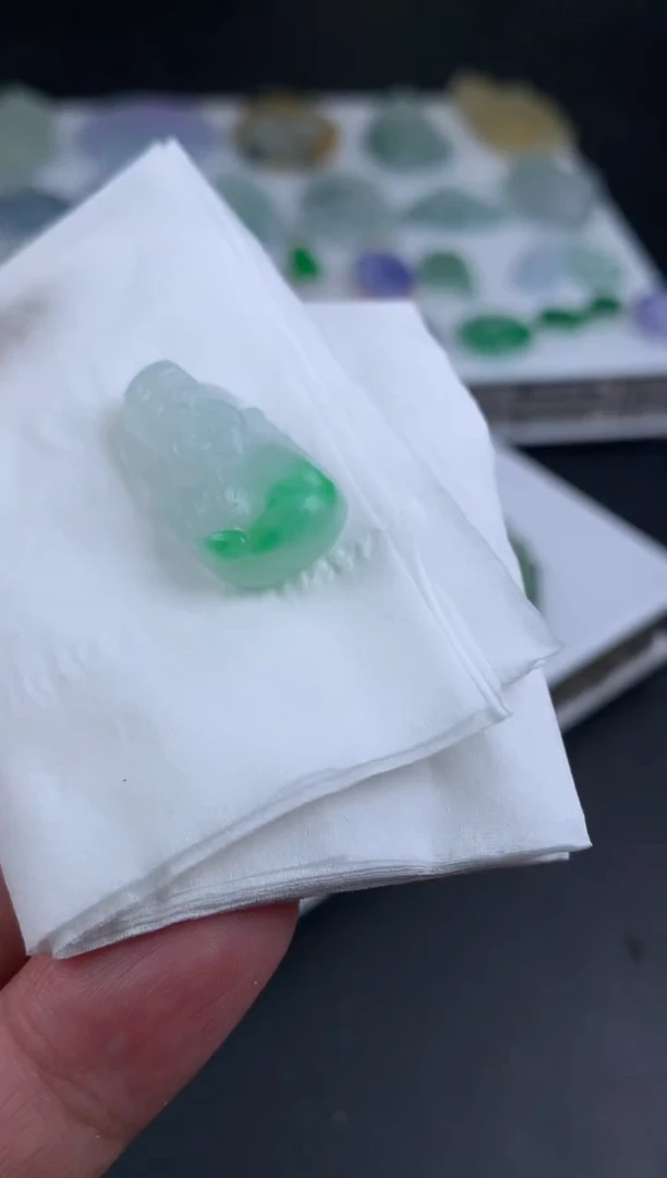 【闪购商品】定制翡翠未镶嵌翡翠