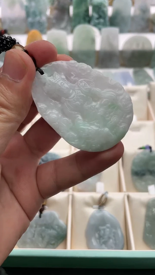 【闪购商品】翡翠颈饰未镶嵌..../2/12/ 30