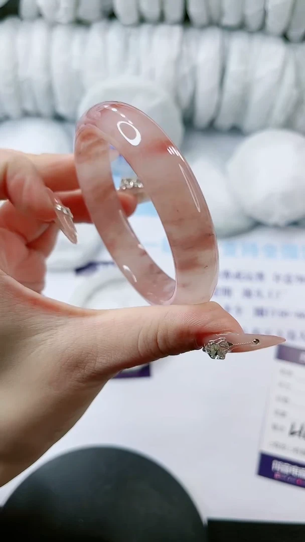 【闪购商品】石英质玉手镯未镶嵌多样性发货L162