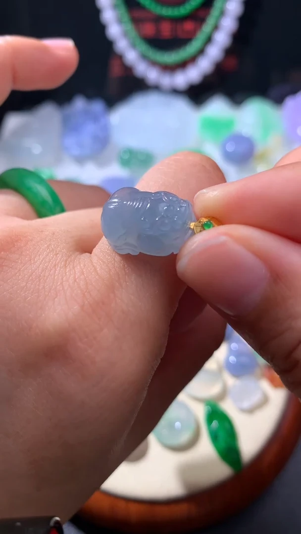 未镶嵌定制翡翠