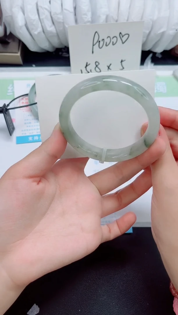 石英质玉手镯未镶嵌b428-圈口58.6