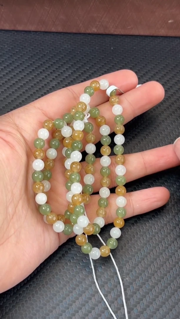 项链未镶嵌和田玉若羌微色差卡6 长链