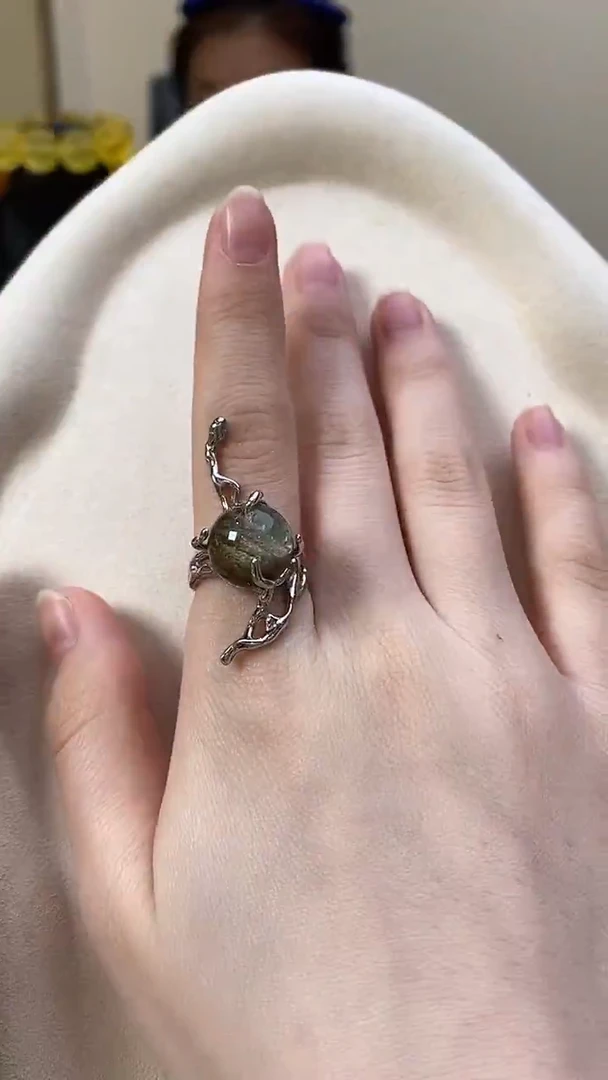 未镶嵌戒指水晶戒指