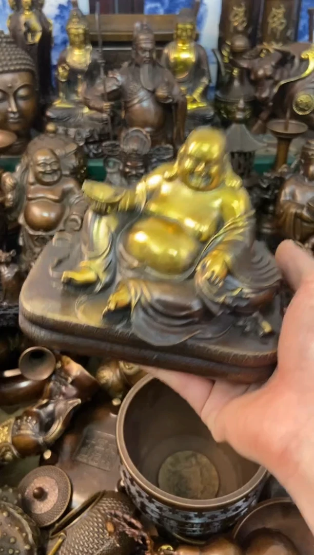 诚信经营  铜器摆件