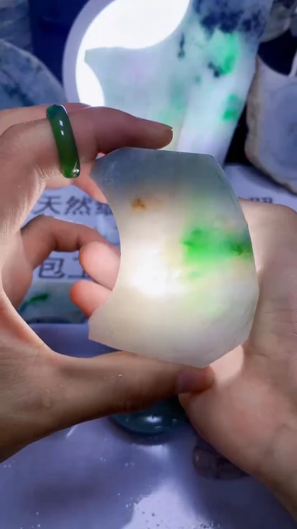 翡翠裸石缅甸天然A货翡翠Q7746