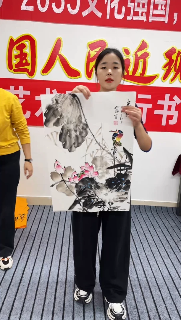 国画精品四尺开三花鸟