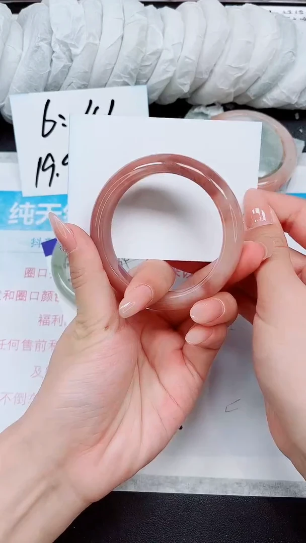 【闪购商品】石英质玉手镯未镶嵌A50-55/56