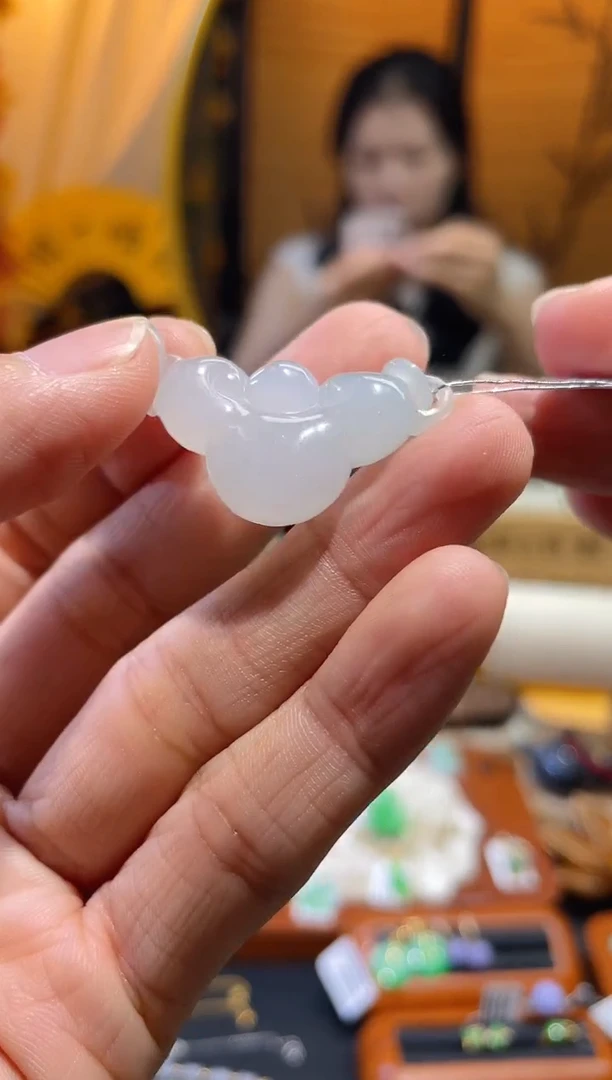 颈饰未镶嵌翡翠假一赔三