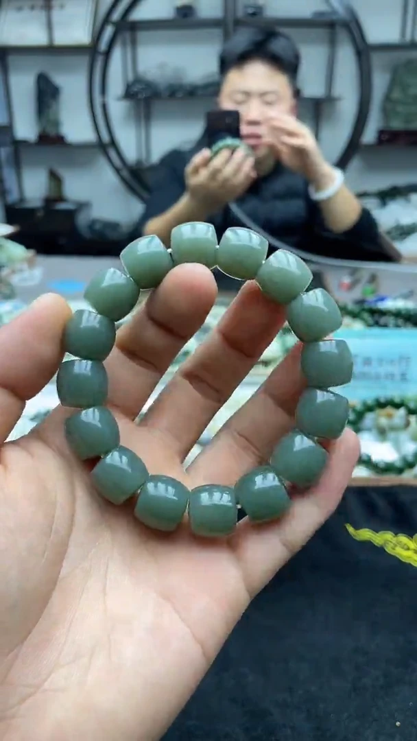 未镶嵌手串和田玉纯天然新疆且末天空蓝14直切