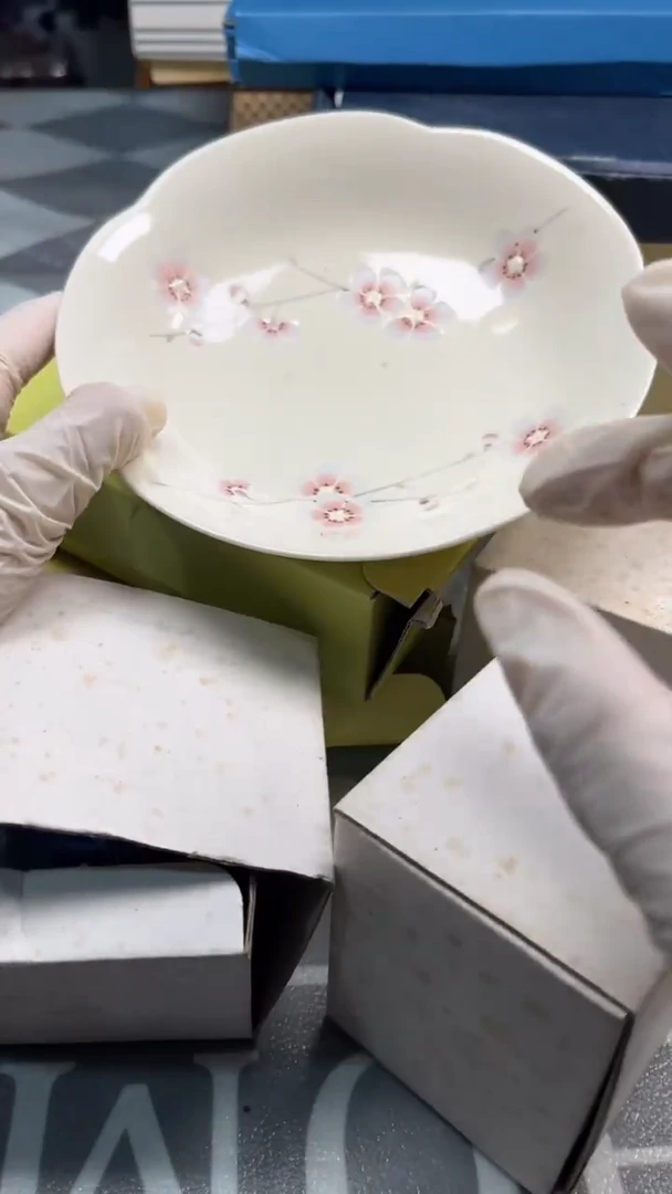 瓷片陶瓷如图所示周边