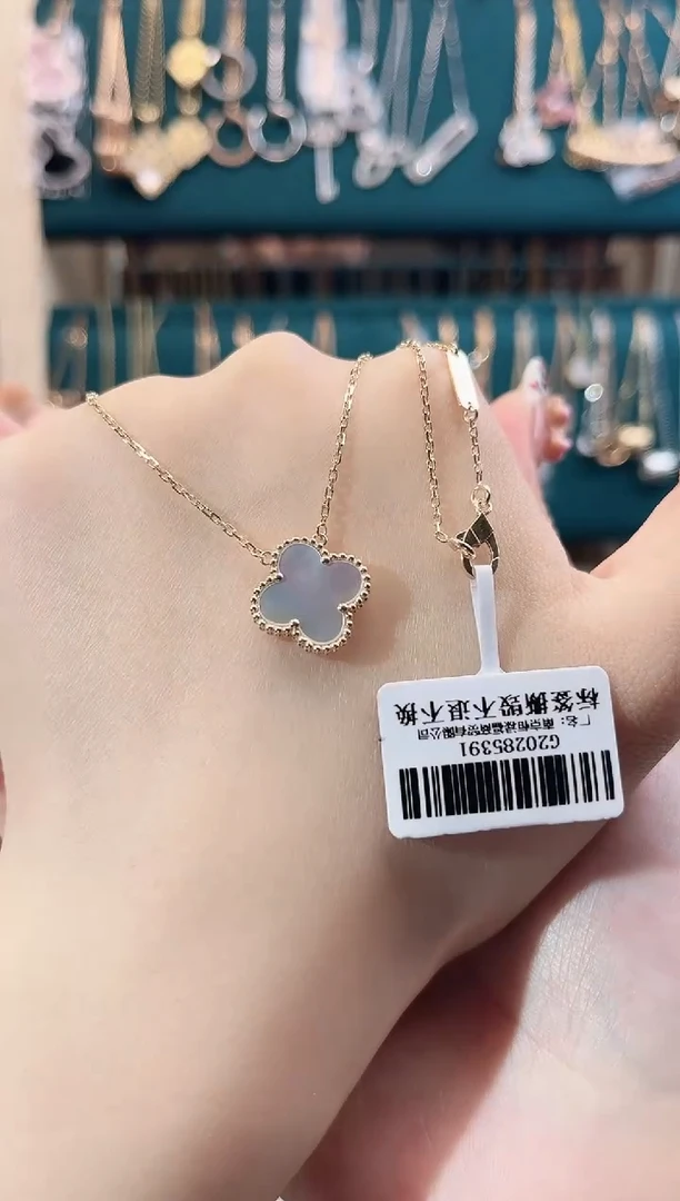 套链贝壳（贝母）18K金镶嵌18K金镶嵌 K黄四草