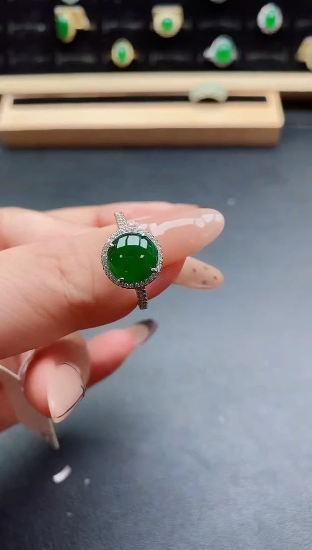 银S925镶嵌戒指翡翠1