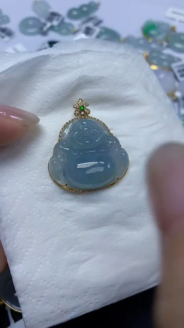 翡翠18K金镶嵌颈饰天然缅甸翡翠A货