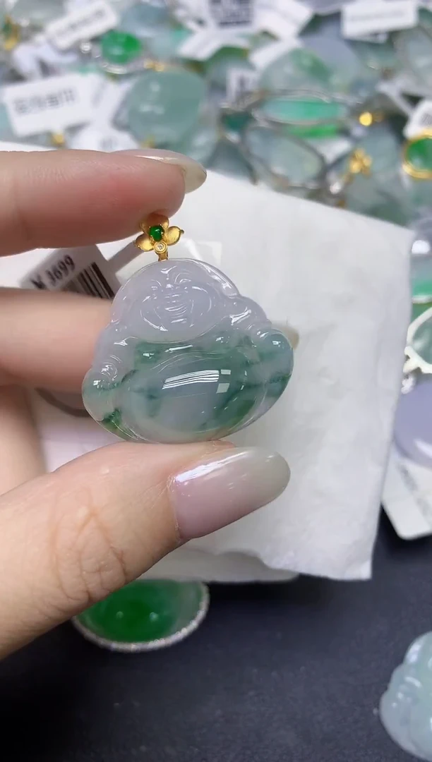 颈饰18K金镶嵌翡翠天然缅甸翡翠A货百元以上9元证书费自理