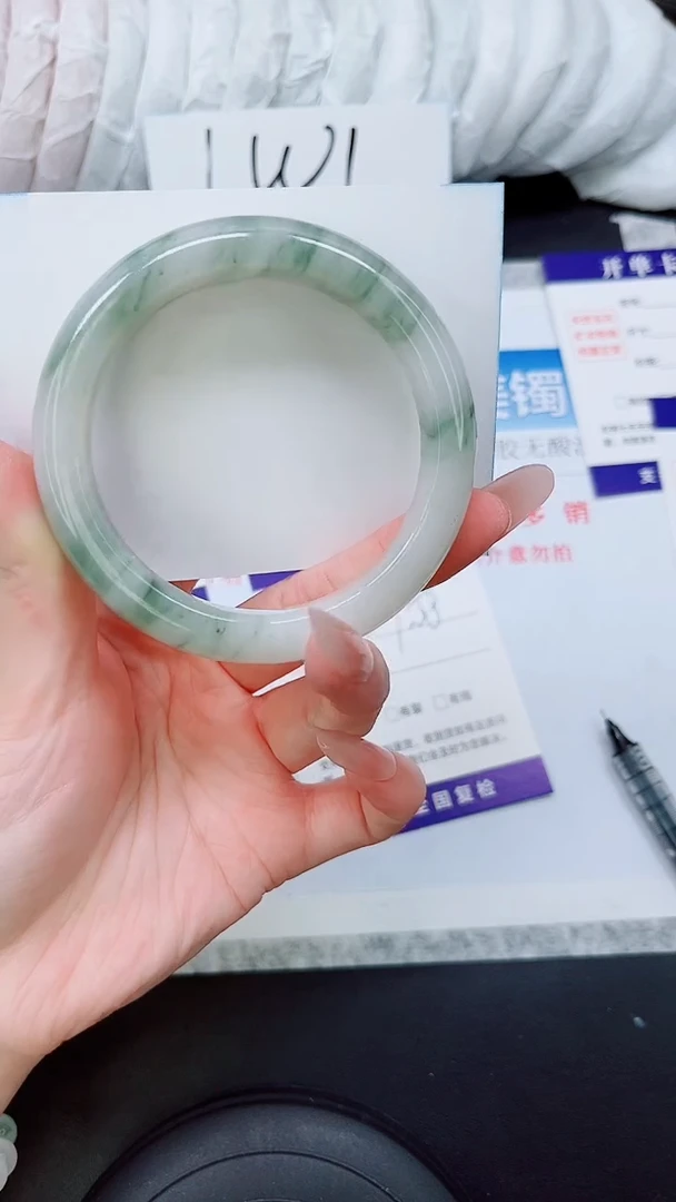 石英质玉手镯未镶嵌A113-57/58
