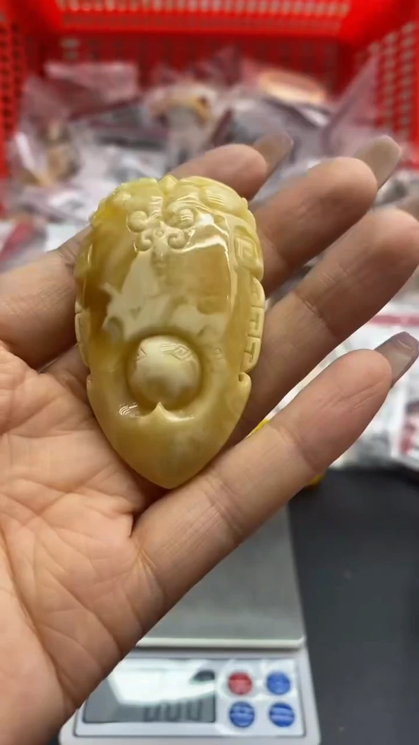 琥珀未镶嵌珠宝奇石29