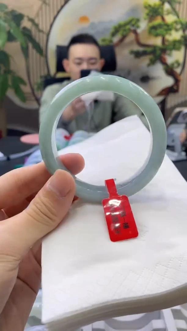 未镶嵌手镯翡翠3905