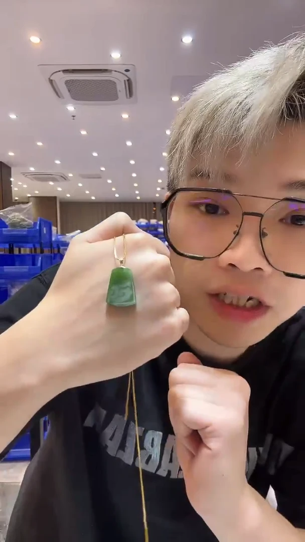 和田玉（糖玉）18K金镶嵌颈饰B14