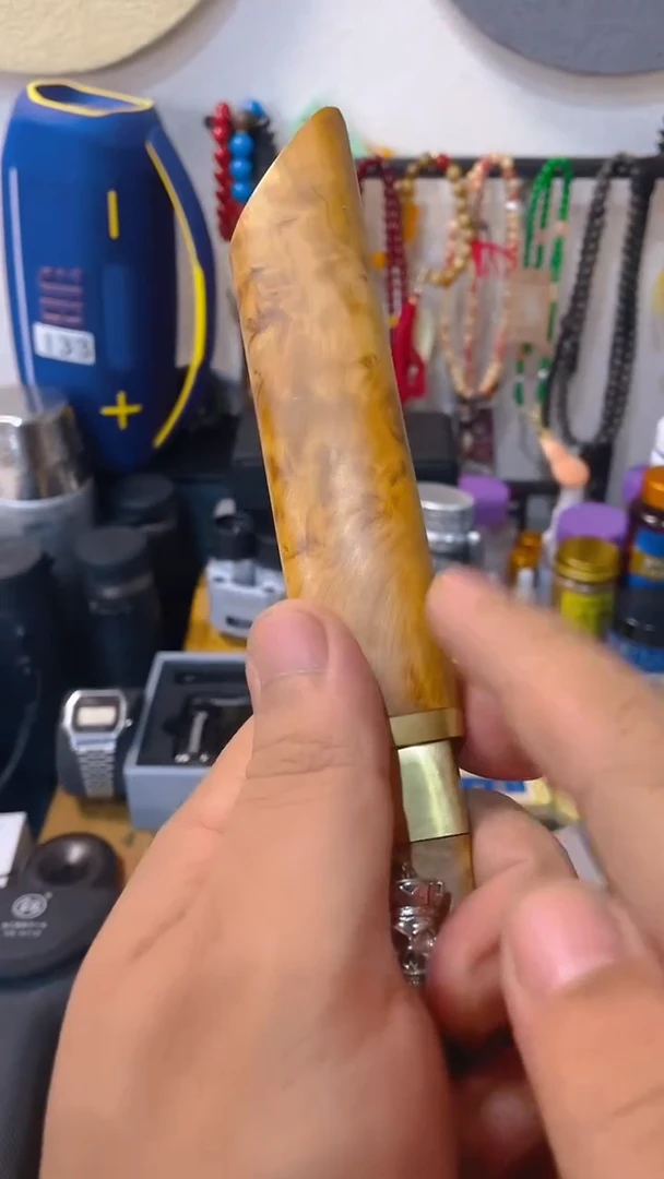 瓷片闪购商品 如图所示