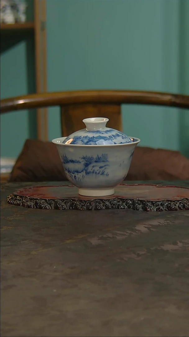 【闪购商品】青花手绘山水二才盖碗