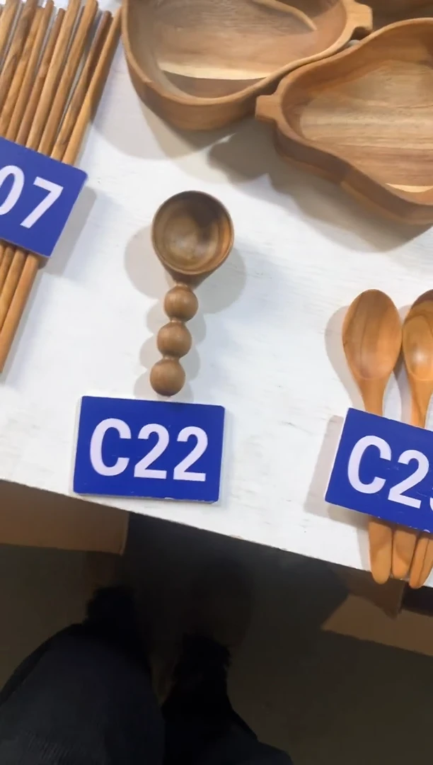 【闪购商品】木2025/2/17  C22